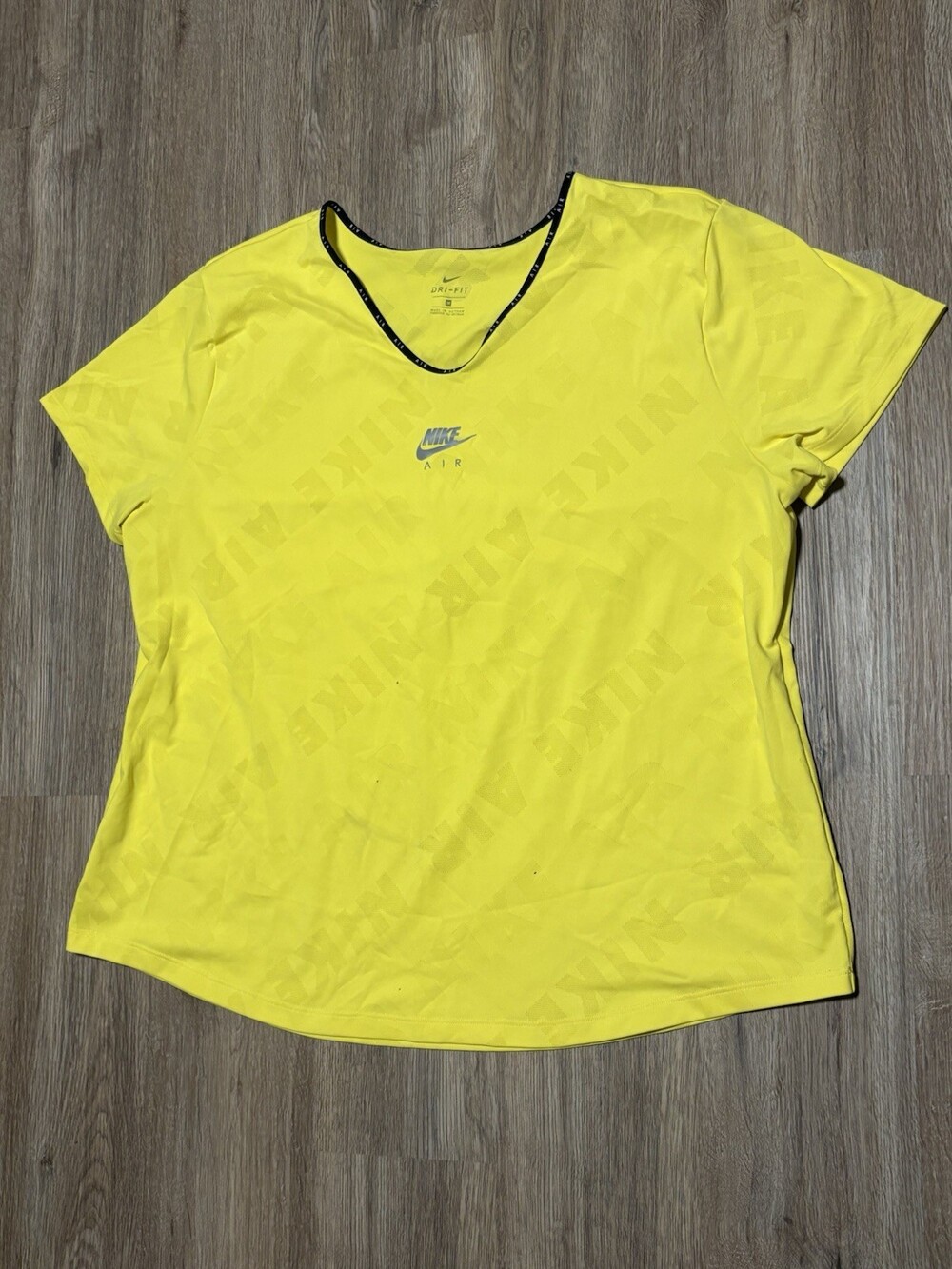 Nike Women's High  Dri-FIT Element Crew Running Top Short Sleeve Size Size 1X